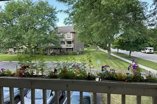 1486 W Jefferson Ave, Naperville, IL 60540 - Photo 13