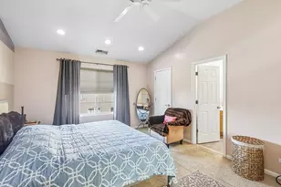 10 Thomas Ct, Grayslake, IL 60030 - Photo 23
