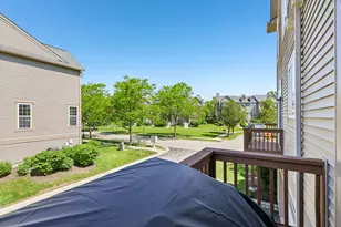 10 Thomas Ct, Grayslake, IL 60030 - Photo 29