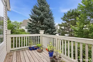 649 S Parkside Dr, Round Lake, IL 60073 - Photo 23