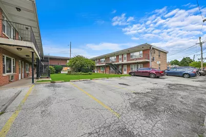 6606 Windsor Avenue #2H, Berwyn, IL 60402 - Photo 15
