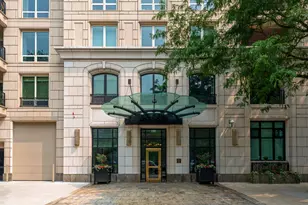 840 N Lake Shore Dr, Chicago, IL 60611 - Photo 1