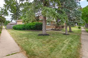1015 W Victoria Ave, Berkeley, IL 60163 - Photo 23