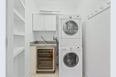10 E Delaware Place #29E, Chicago, IL 60611 - Photo 13