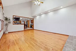 1892 Marne Rd, Bolingbrook, IL 60490 - Photo 7