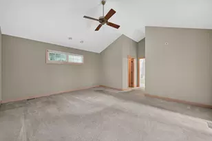 4638 Twin Lakes Ln, Long Grove, IL 60047 - Photo 15