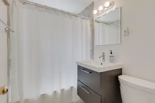 47 Hackberry Ln, Glenview, IL 60025 - Photo 13