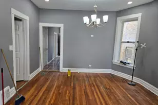 3103 N Kedzie Ave, Chicago, IL 60618 - Photo 9