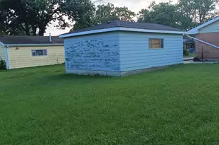 3029 Wallace Ave, Steger, IL 60475 - Photo 15