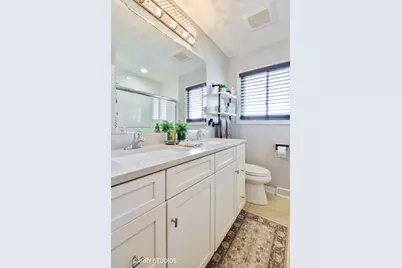 441 S Yale Avenue, Addison, IL 60101 - Photo 11