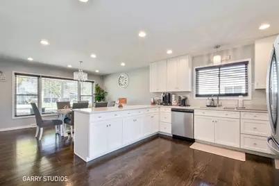441 S Yale Avenue, Addison, IL 60101 - Photo 5