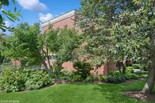 1010 Arbor Ln, Northfield, IL 60093 - Photo 37