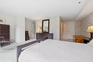 1010 Arbor Ln, Northfield, IL 60093 - Photo 23