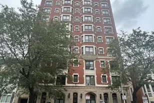 732 W Bittersweet Pl, Chicago, IL 60613 - Photo 1
