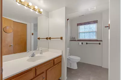 611 Parkway Avenue, Antioch, IL 60002 - Photo 19