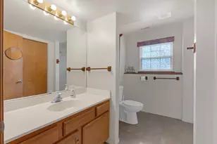 611 Parkway Ave, Antioch, IL 60002 - Photo 19