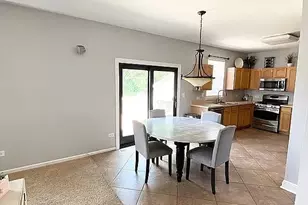 1133 Four Seasons Ln, Bolingbrook, IL 60440 - Photo 7