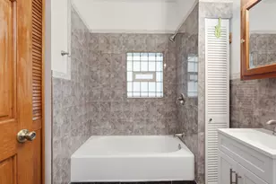 3408 N Springfield Ave, Chicago, IL 60618 - Photo 11