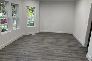 8232 S Calumet Ave, Chicago, IL 60619 - Photo 5