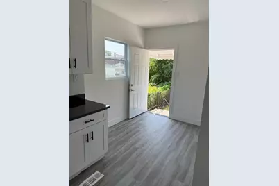 8232 S Calumet Avenue, Chicago, IL 60619 - Photo 13