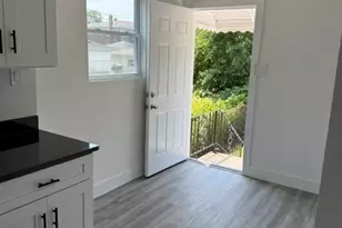 8232 S Calumet Ave, Chicago, IL 60619 - Photo 13