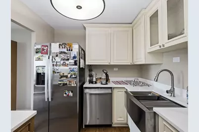 5406 S Harper Avenue #502, Chicago, IL 60615 - Photo 9