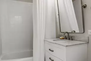 5406 S Harper Ave, Chicago, IL 60615 - Photo 15