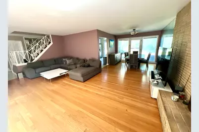 7338 N Tripp Avenue, Lincolnwood, IL 60712 - Photo 3