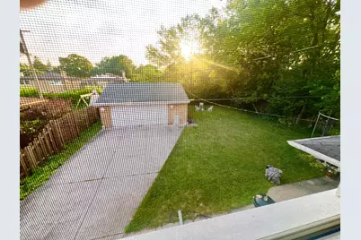 7338 N Tripp Avenue, Lincolnwood, IL 60712 - Photo 13