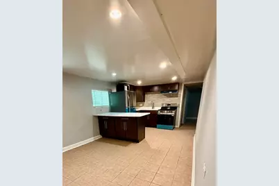 6030 N Claremont Avenue #Garden, Chicago, IL 60659 - Photo 11