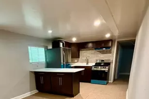 6030 N Claremont Ave, Chicago, IL 60659 - Photo 11