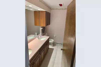 1633 Gamon Road, Wheaton, IL 60189 - Photo 13