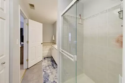 [Address not provided], Warrenville, IL 60555 - Photo 21