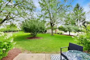 30603 McCormick Ln, Warrenville, IL 60555 - Photo 27
