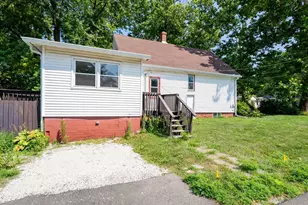 1002 E Empire St, Bloomington, IL 61701 - Photo 39