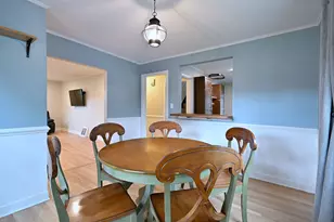 1034 S Saylor Ave, Elmhurst, IL 60126 - Photo 7