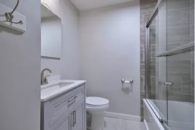 1034 S Saylor Avenue, Elmhurst, IL 60126 - Photo 17