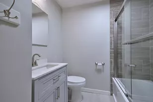 1034 S Saylor Ave, Elmhurst, IL 60126 - Photo 17