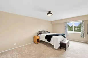 3300 N Carriageway Dr, Arlington Heights, IL 60004 - Photo 17