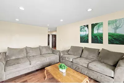 3300 N Carriageway Drive #405, Arlington Heights, IL 60004 - Photo 5