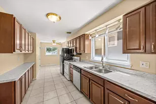 3109 Grove Ave, Berwyn, IL 60402 - Photo 7