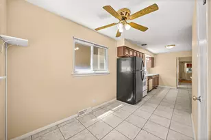 3109 Grove Ave, Berwyn, IL 60402 - Photo 11