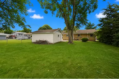 1802 Fairfield Road, Lindenhurst, IL 60046 - Photo 13