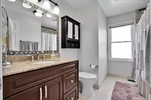 154 Newtown Dr, Buffalo Grove, IL 60089 - Photo 29