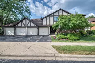 228 Brookside Ln, Willowbrook, IL 60527 - Photo 1