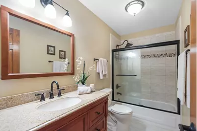 301 Ambria Drive, Mundelein, IL 60060 - Photo 29