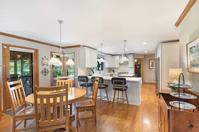 301 Ambria Drive, Mundelein, IL 60060 - Photo 11