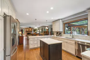 301 Ambria Dr, Mundelein, IL 60060 - Photo 13