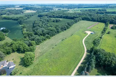 1101 E Spring Creek Road, Oregon, IL 61061 - Photo 3
