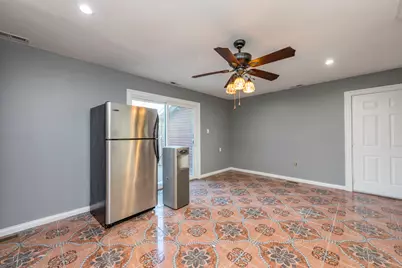 10312 W Chicago Avenue, Beach Park, IL 60099 - Photo 3
